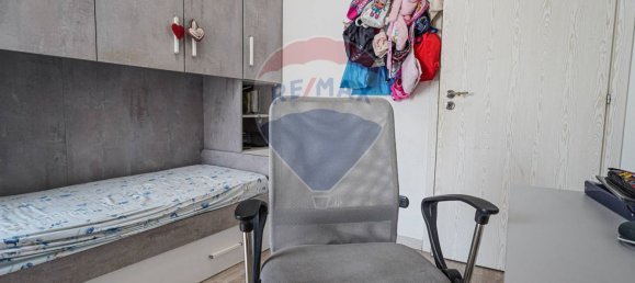 Квартира с 2 спальнями в Беллуско, Италия № 270500 6