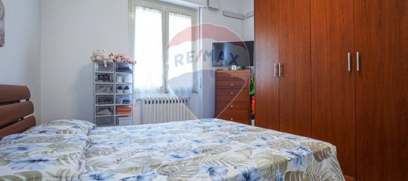 Квартира с 2 спальнями в Беллуско, Италия № 270500 4