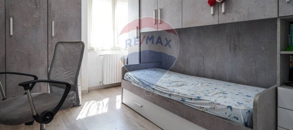 Квартира с 2 спальнями в Беллуско, Италия № 270500 21