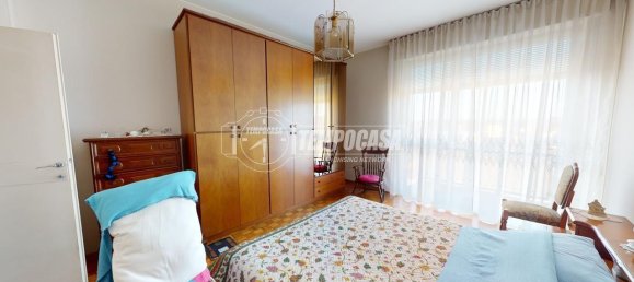 3 rooms Apartment in Cesano Maderno, Italy No. 139983 14