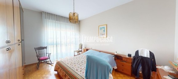 3 rooms Apartment in Cesano Maderno, Italy No. 139983 12