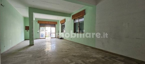 Imóvel comercial de 1 divisão em Scalea, Italy N.º 285755 4