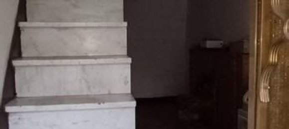3 rooms House in Carrara, Italy No. 38901 3
