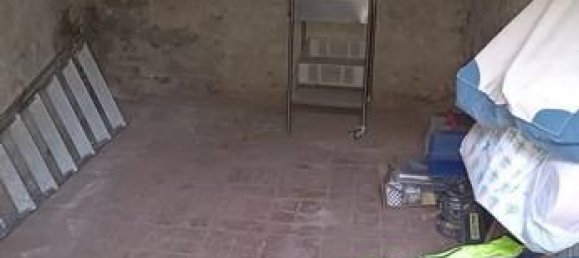 3 rooms House in Carrara, Italy No. 38901 18