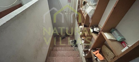 176m² Commercial property in Loule, Portugal No. 231324 6