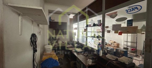 176m² Commercial property in Loule, Portugal No. 231324 2