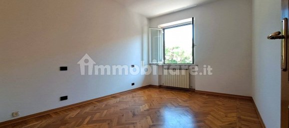 2 bedrooms Penthouse in Passignano sul Trasimeno, Italy No. 102741 6