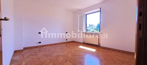 2 bedrooms Penthouse in Passignano sul Trasimeno, Italy No. 102741 7