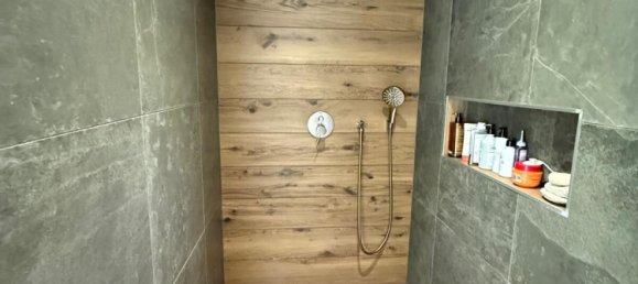 5 Schlafzimmer Haus in Caen, France, Nr. 282548 12