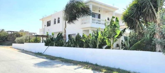 5 Schlafzimmer Villa in Anafotia, Cyprus, Nr. 20119 3