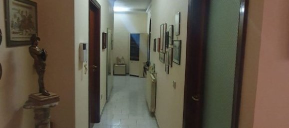 4 Schlafzimmer Wohnung in Caserta, Italy, Nr. 349331 8