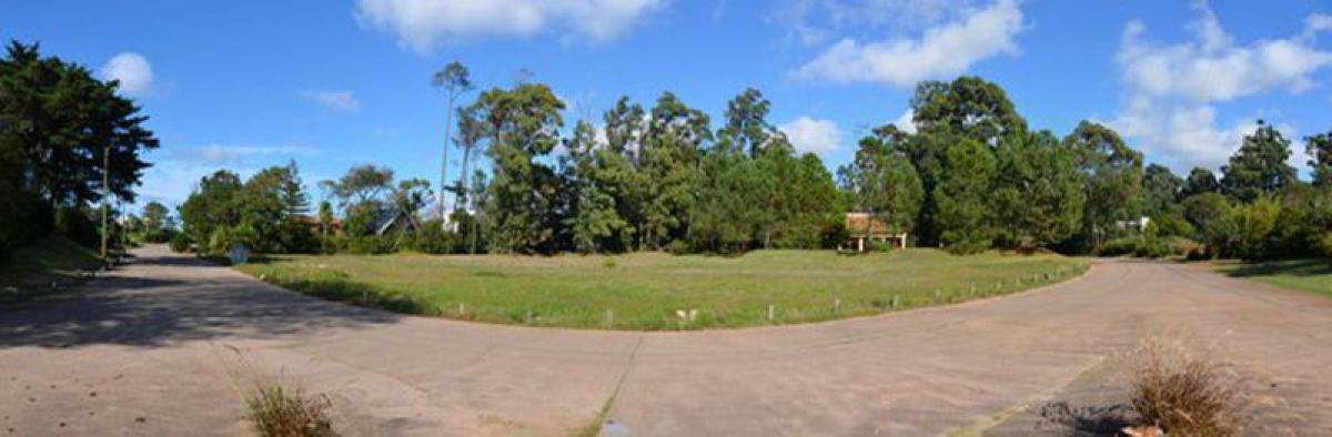  Land in Maldonado, Uruguay No. 15700