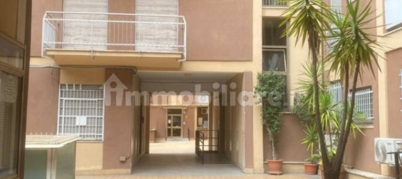 2 bedrooms Apartment in Rome, Italy No. 259516 3