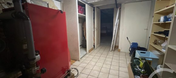 3 bedrooms House in Epone, France No. 347040 22