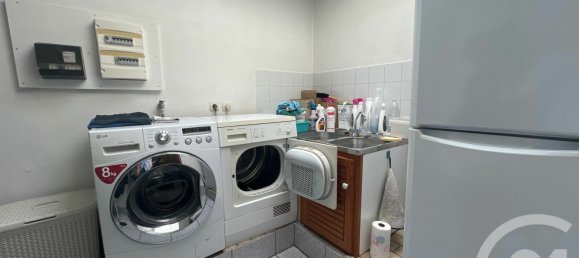 3 bedrooms House in Epone, France No. 347040 15