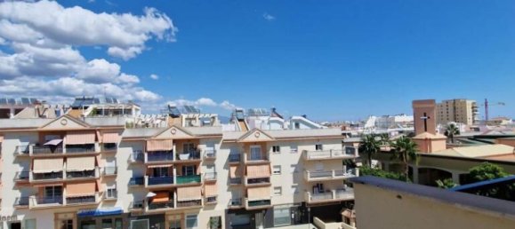 3 غرف نوم بانتهاوس في Estepona, Spain رقم 190852 2