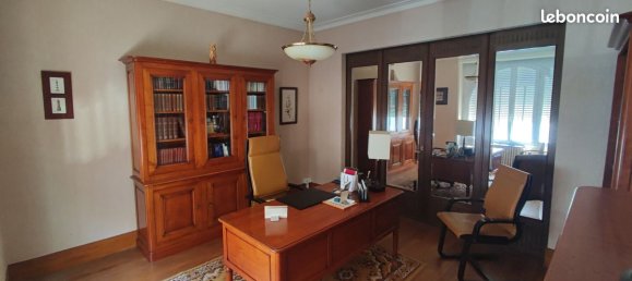 5 bedrooms House in Cholet, France No. 290413 2