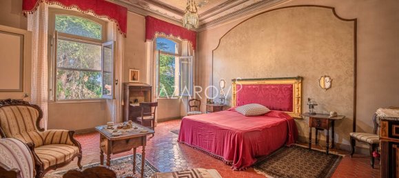 Вилла с 9 спальнями в Таджа, Италия № 235335 17