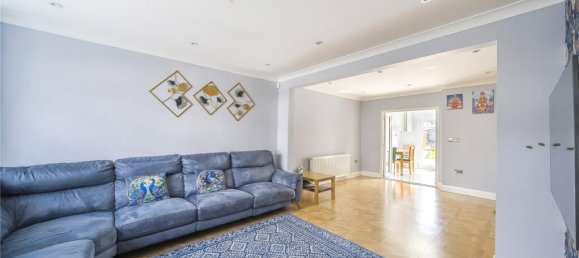 4 bedrooms House in Harrow, United Kingdom No. 12209 18