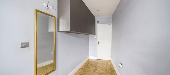 4 bedrooms House in Harrow, United Kingdom No. 12209 27