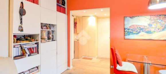 1 bedroom Apartment in Milan, Italy No. 340369 3