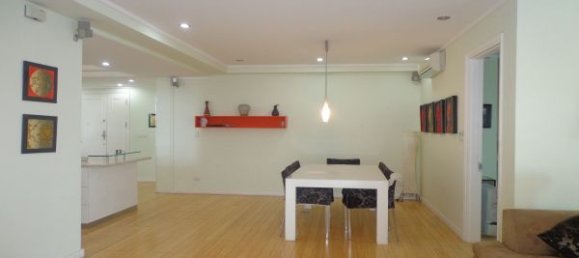 4 bedrooms Apartment in Tay Ho, Vietnam No. 6052 3