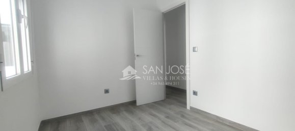 3 Schlafzimmer Wohnung in Aspe, Spain, Nr. 21699 12