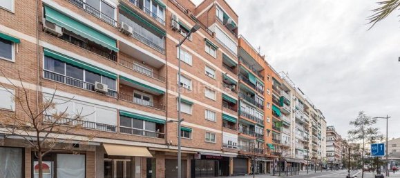 Apartamento de 4 dormitorios en Granada, Spain No. 171164 29