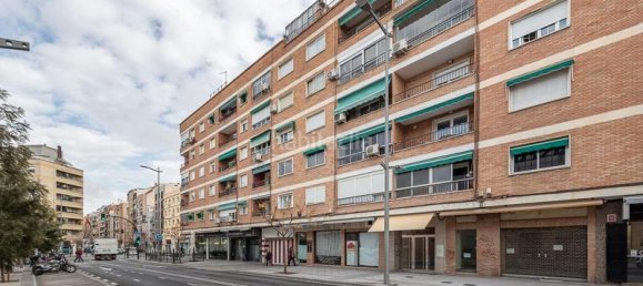 Apartamento de 4 dormitorios en Granada, Spain No. 171164 28