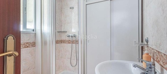 Apartamento de 4 dormitorios en Granada, Spain No. 171164 19