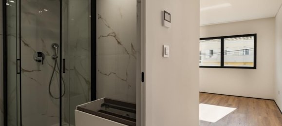 4 bedrooms House in Cascais, Portugal No. 104104 20