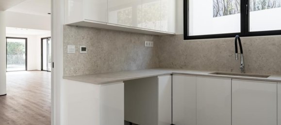 4 bedrooms House in Cascais, Portugal No. 104104 14