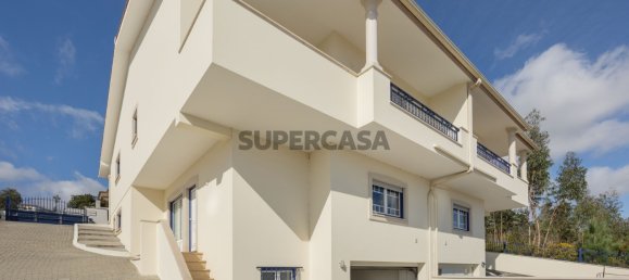 4 bedrooms House in Leiria, Portugal No. 154857 12