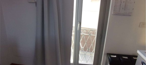 Apartamento de 2 dormitorios en Samarate, Italy No. 359552 8