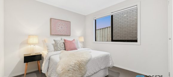 4 bedrooms House in Pakenham, Australia No. 244 10