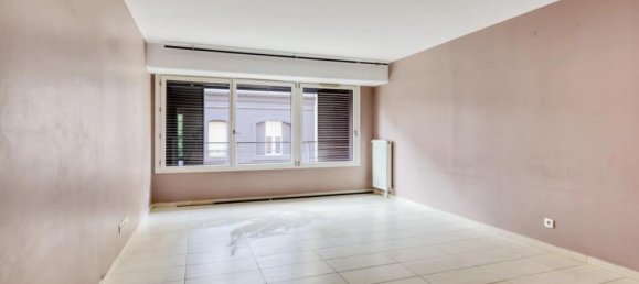 3 Schlafzimmer Wohnung in Saint-Denis, France, Nr. 317975 2