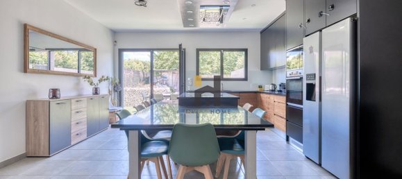 Дом с 4 спальнями в Шампиньи-сюр-Марн, Франция № 327120 2