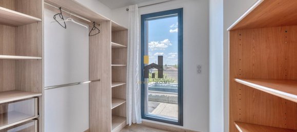 Дом с 4 спальнями в Шампиньи-сюр-Марн, Франция № 327120 10