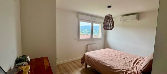 Casa de 3 habitaciónes en Chambery, France No. 322728 10