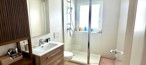 Casa de 3 habitaciónes en Chambery, France No. 322728 4