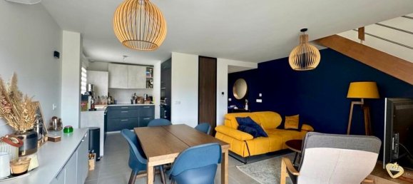 Casa de 3 habitaciónes en Chambery, France No. 322728 7