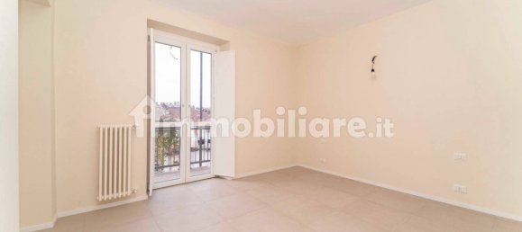 3 bedrooms Apartment in Turin, Italy No. 195275 13