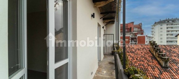 3 bedrooms Apartment in Turin, Italy No. 195275 30
