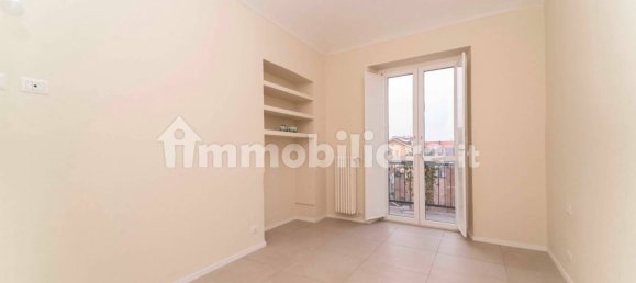3 bedrooms Apartment in Turin, Italy No. 195275 15