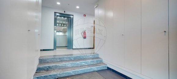 3 bedrooms Apartment in Barreiro, Portugal No. 230938 3