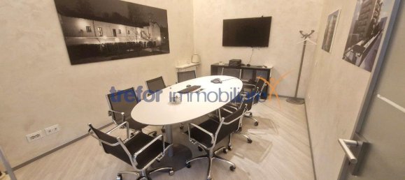 Bureau à San Donato Milanese, Italy 215m² No. 9794 6