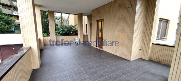 Bureau à San Donato Milanese, Italy 215m² No. 9794 36