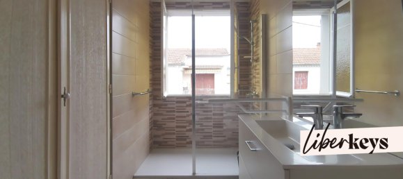 Casa de 3 dormitorios en Ales, France No. 282874 9