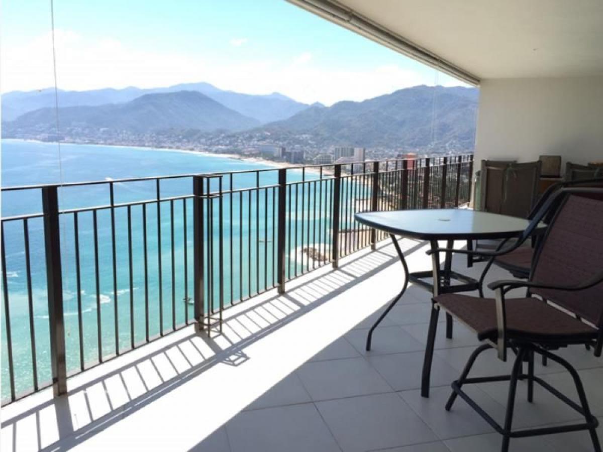 3 bedrooms Apartment in Jalisco, Mexico No. 155773