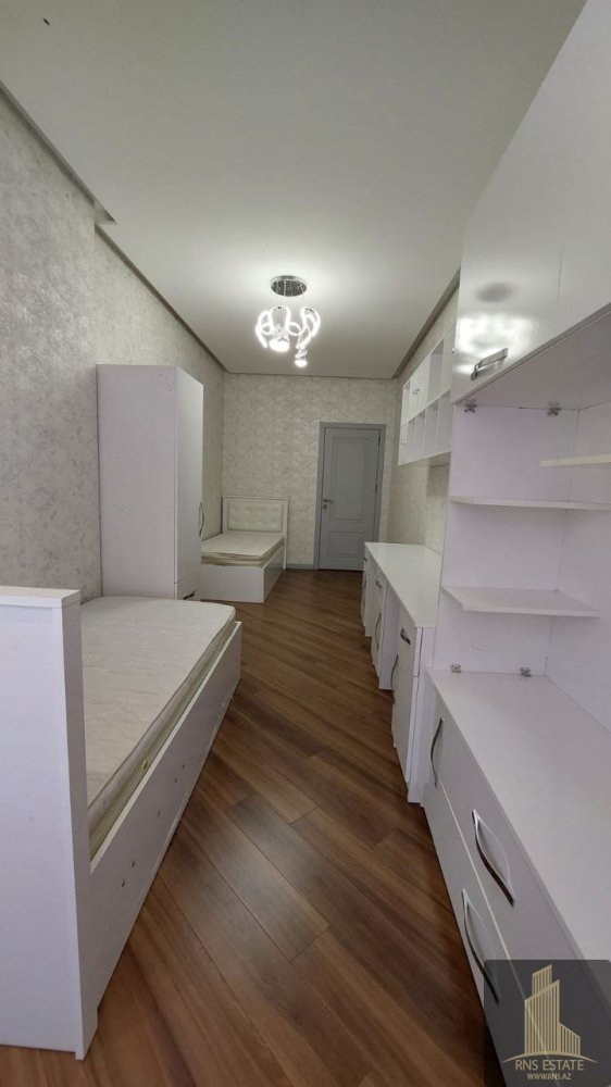 3 bedrooms Apartment in Khatay, Azerbaijan No. 1679